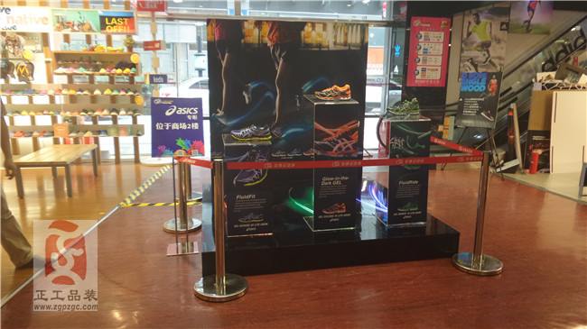 亚瑟士 ASICS 广州西湖滔博静态展（2014年）