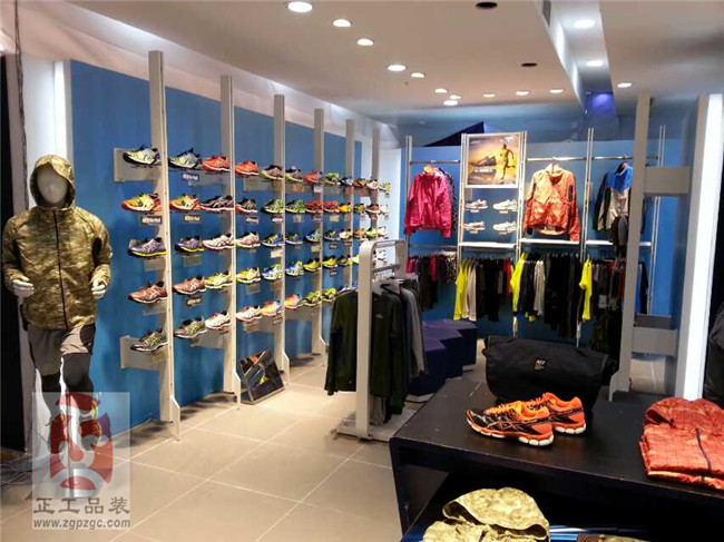 亚瑟士ASICS 深圳东门茂业店装饰工程（2014年）