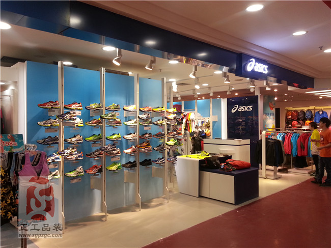 亚瑟士 ASICS 广州西湖路广百店装饰工程（2013）